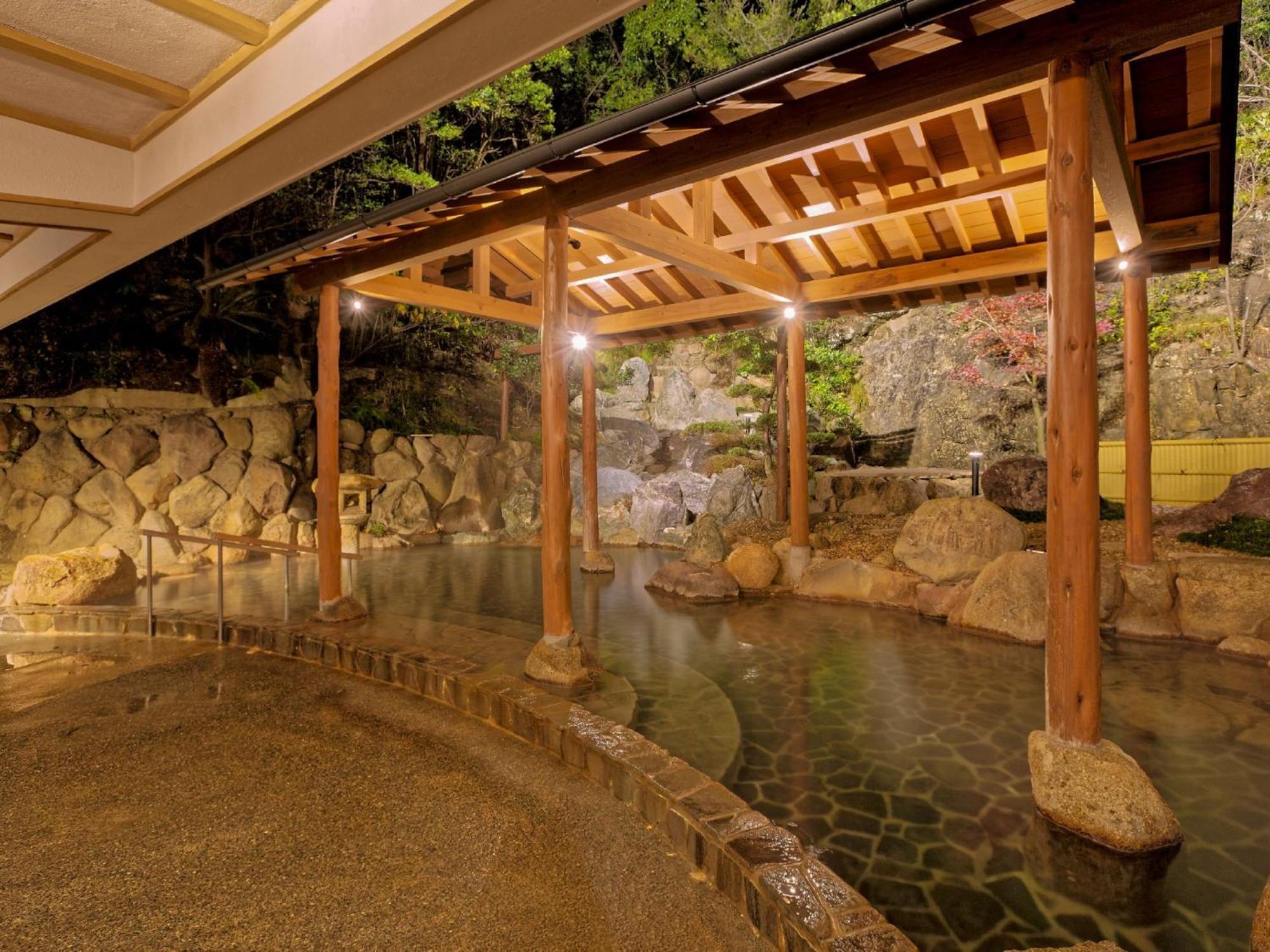 Hotel Ooedo Onsen Monogatari Premium Shirahama Saichoraku Zewnętrze zdjęcie