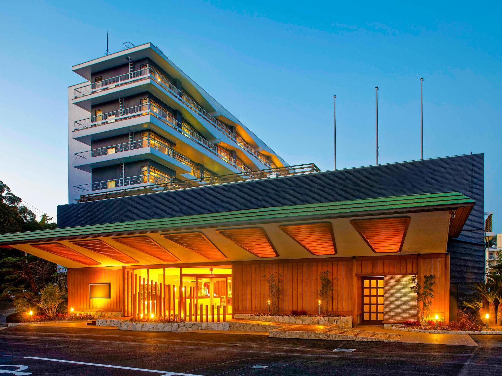 Hotel Ooedo Onsen Monogatari Premium Shirahama Saichoraku Zewnętrze zdjęcie