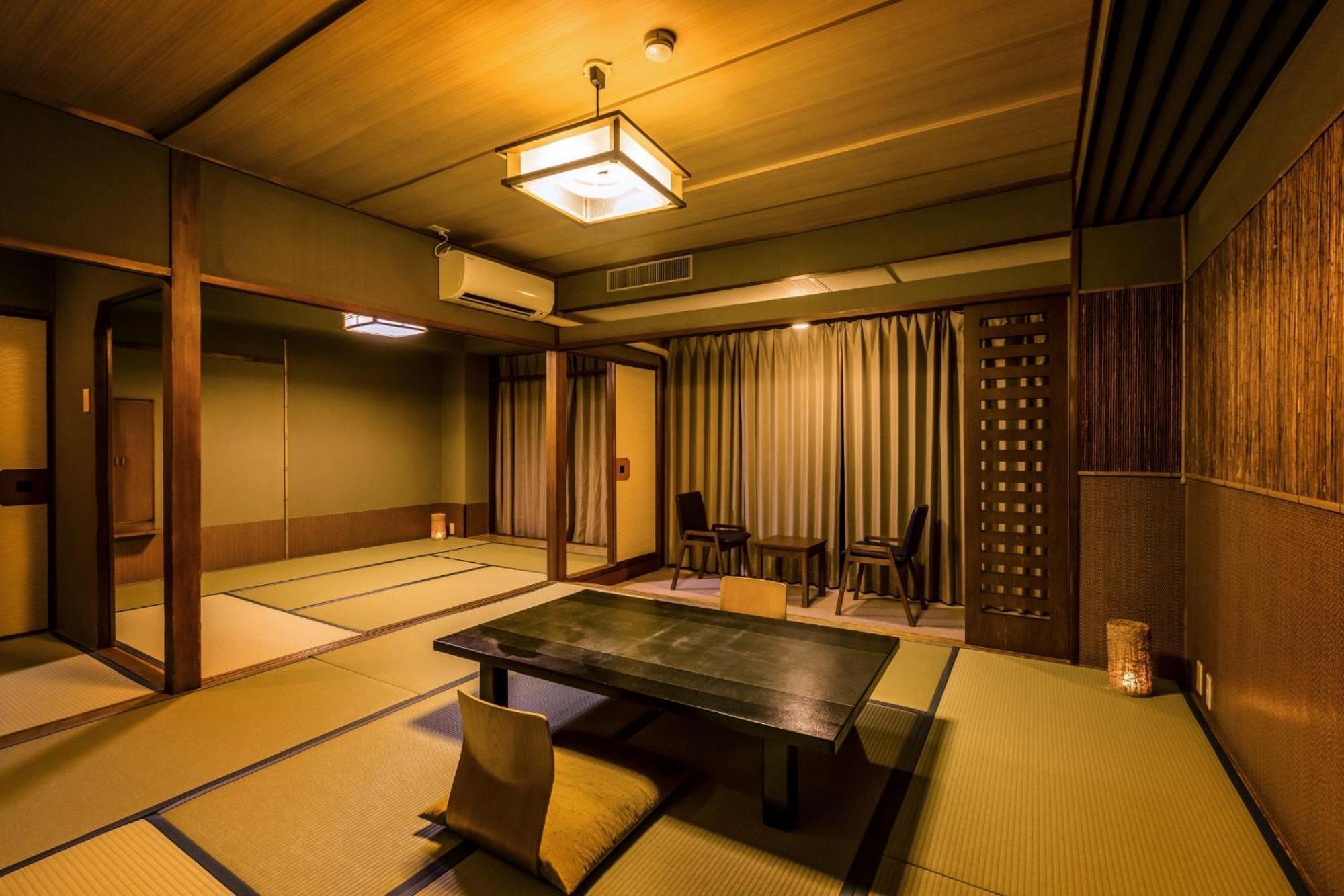 Hotel Ooedo Onsen Monogatari Premium Shirahama Saichoraku Zewnętrze zdjęcie